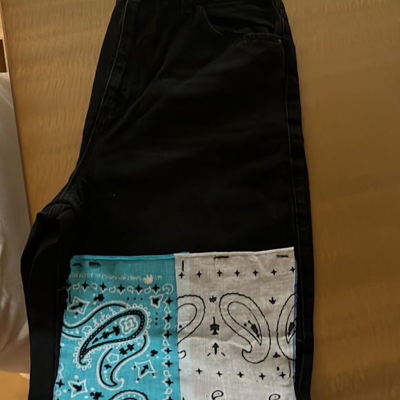 Black Patchwork Jeans - Picture 3 of 4